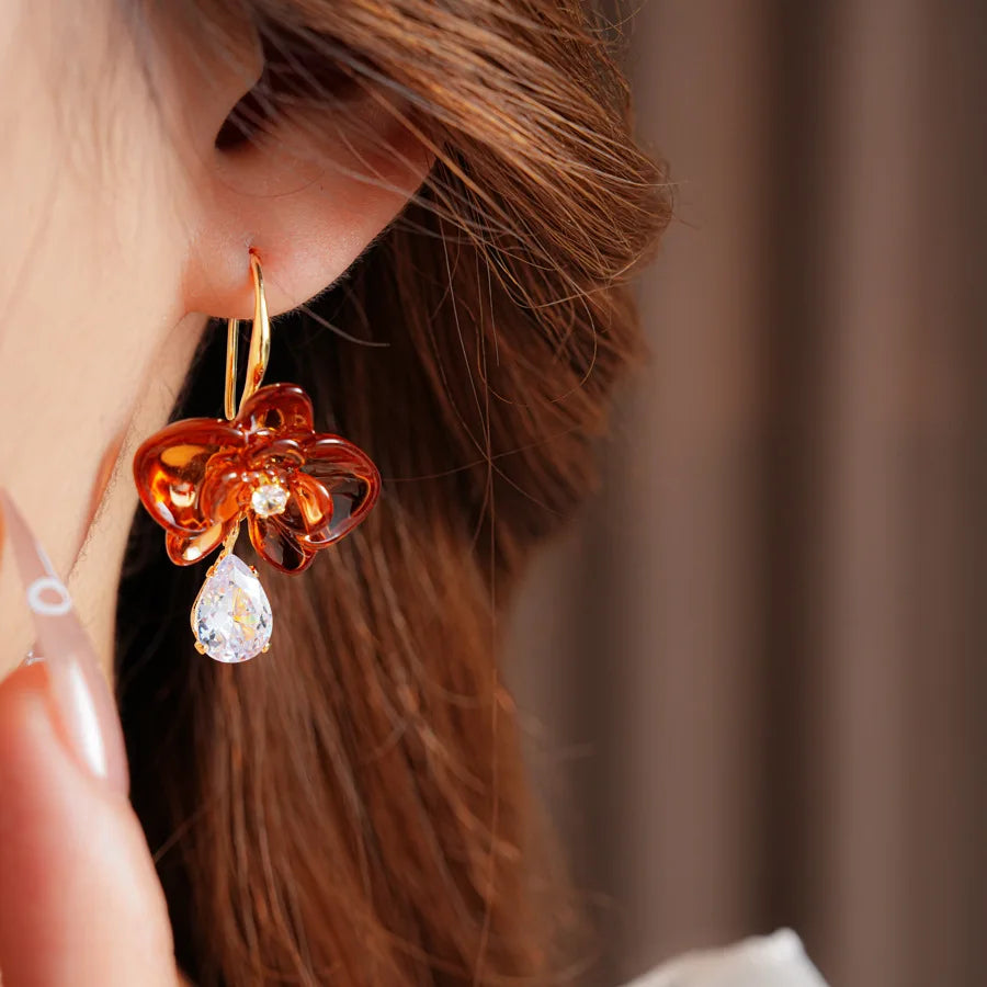 The Featherlight Charm